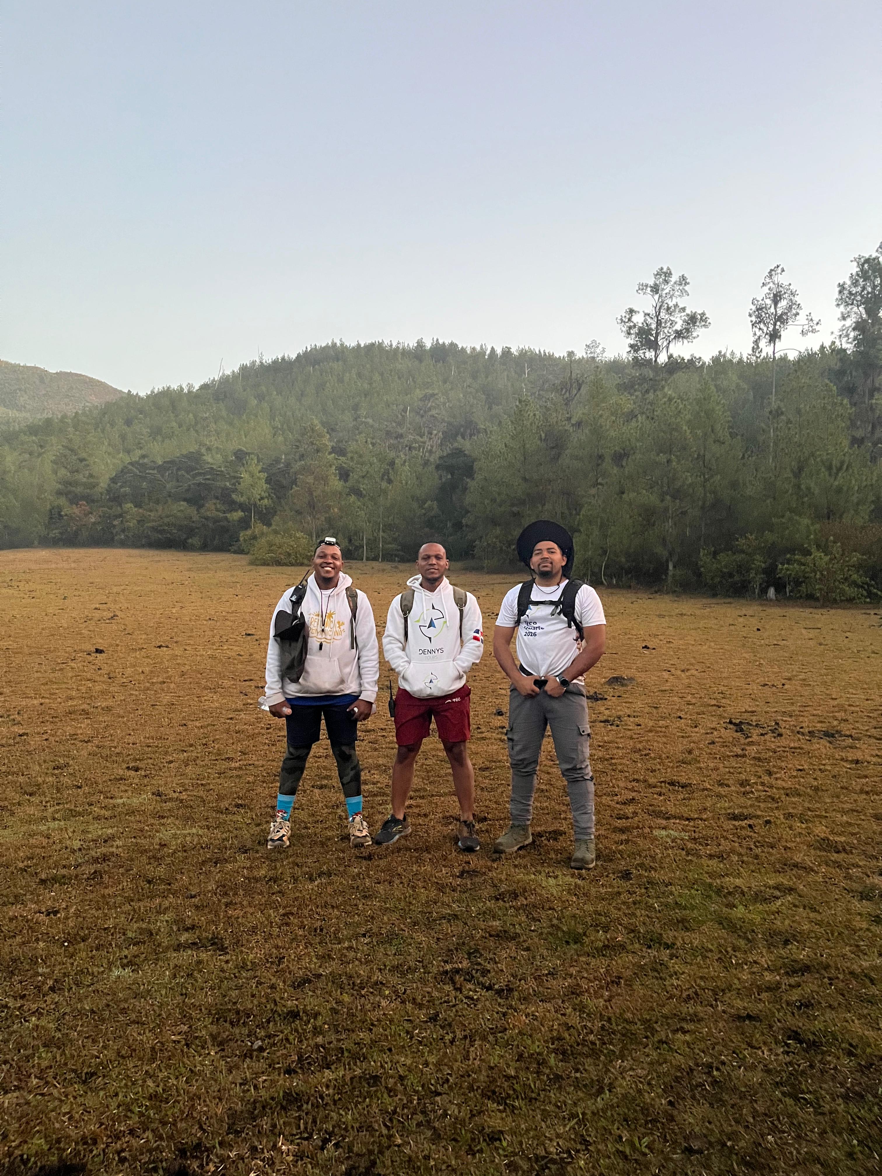 El equipo de Dennys Tours